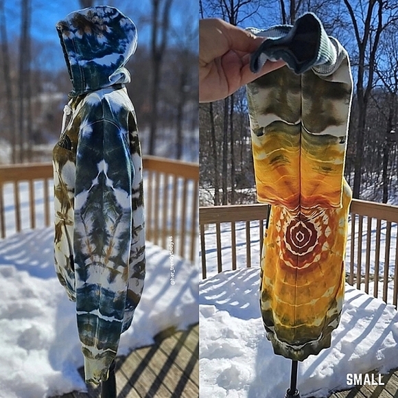 Adult The North Face Tie Dye Hoodie - Picture 3 of 9
